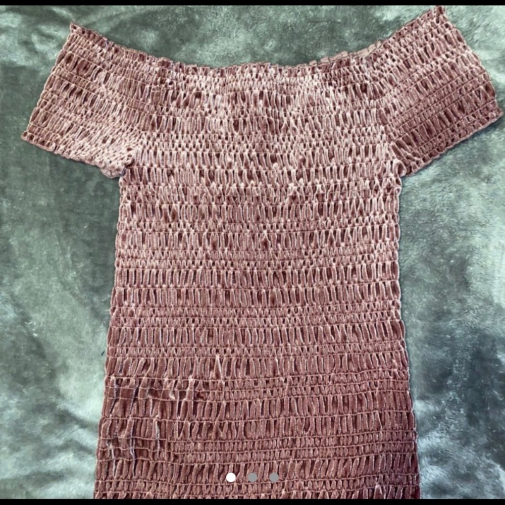 AEROPOSTALE Junior’s Velvet Pink Cinched Tube Top